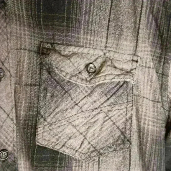 2/$30 Men's Casual ROCK & REPUBLIC button up (#358) - Picture 1 of 6